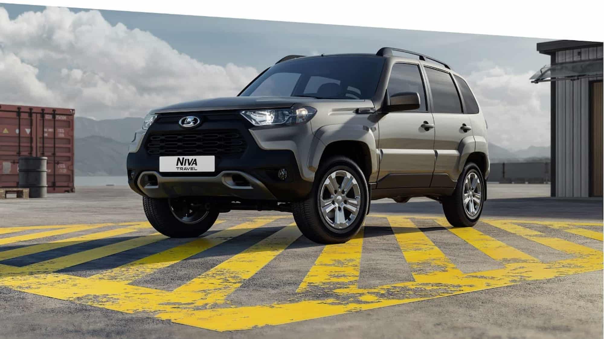 В чем отличие комплектаций niva travel 2022