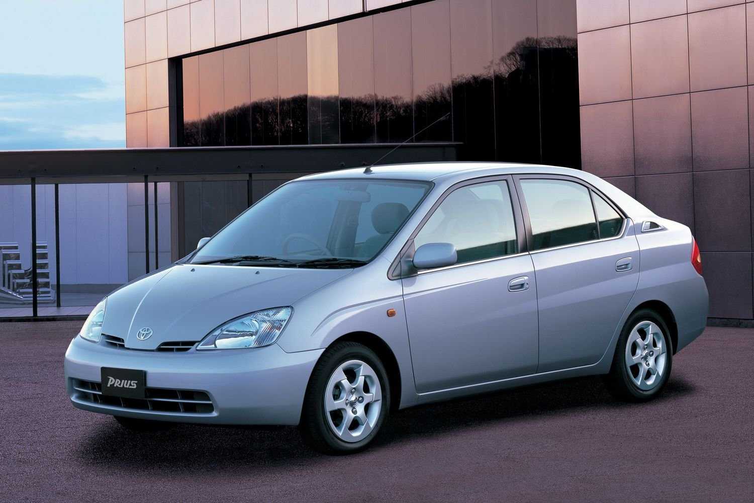 Конструктив: как устроена гибридная трансмиссия? toyota prius_ч.3. от nhw10 до zvw50 unlock.автоблог