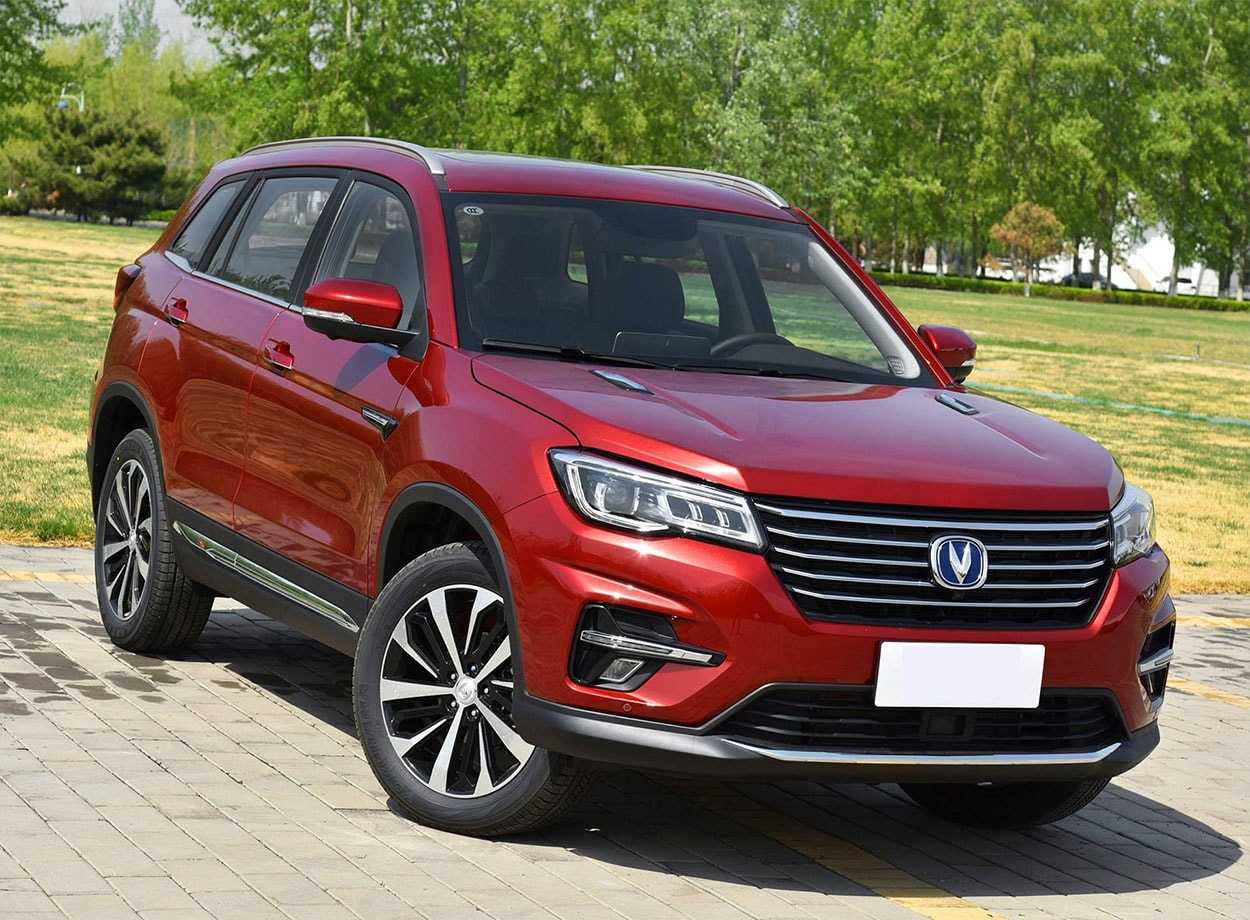 Экспресс-тест changan сs35plus, cs55, cs75plus, cs85 coupe и cs95: изучаем гамму кроссоверов на полигоне в китае