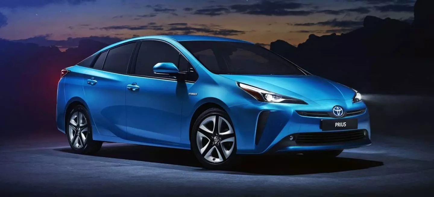 На что обратить внимание при покупке toyota prius 30 | поломки авто