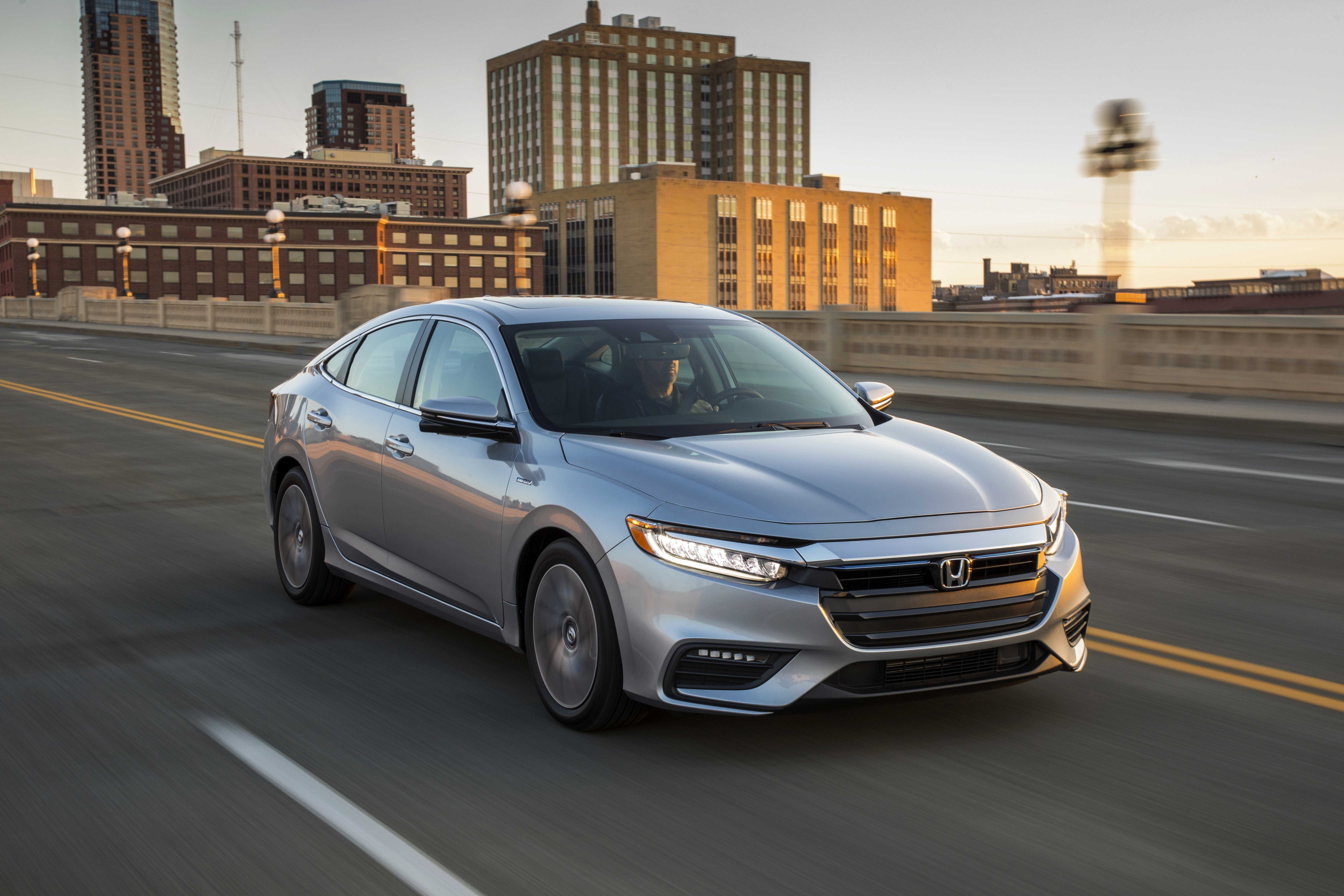 Honda insight с 2009 - 2012 — технические характеристики автомобилей