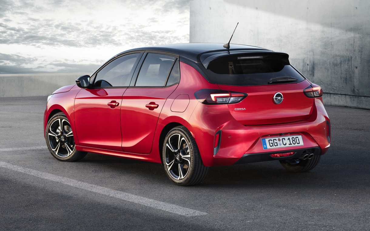 Выбираем opel corsa d с пробегом