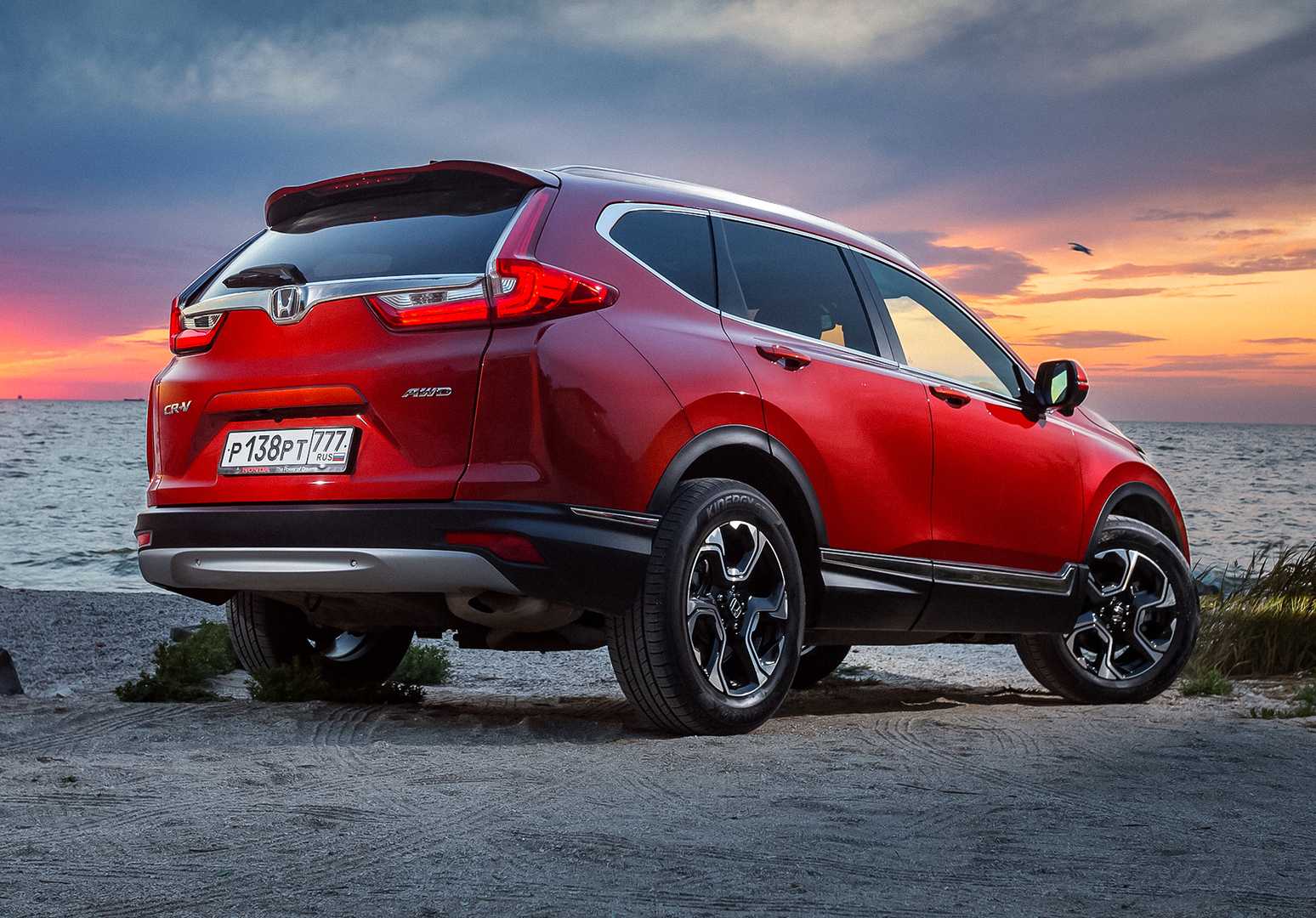 Honda cr-v rd1: обзор, технические характеристики, достоинства и недостатки, отзывы владельцев