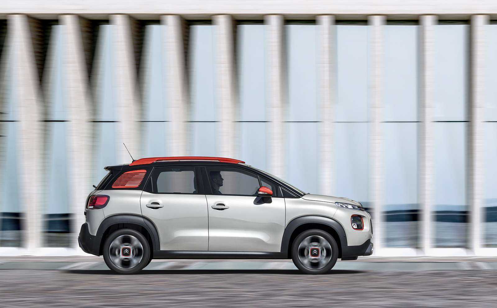 Перечень технических характеристик Citroen C3 Aircross, оснащение и стоимость в России Обзор Ситроена С3 Аиркросс с фото