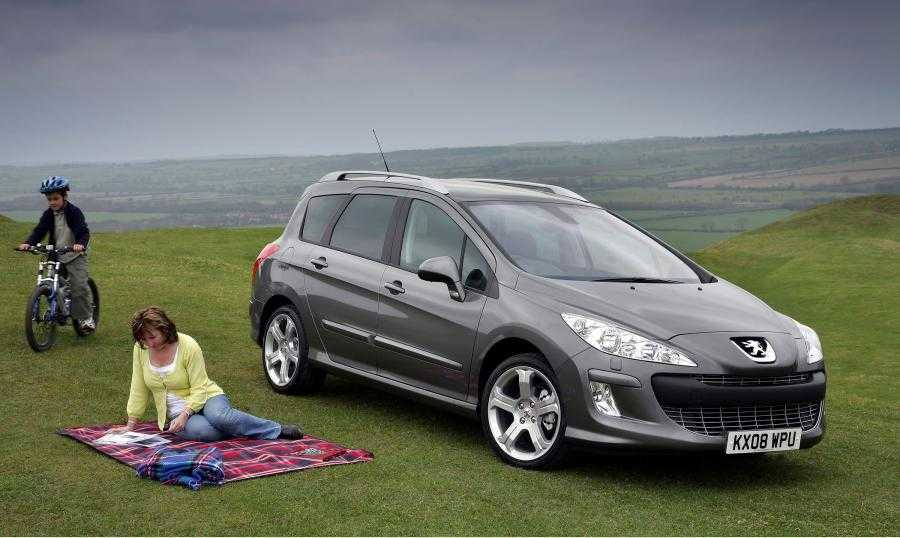Peugeot 308 (пежо 308) 2023 - обзор модели c фото и видео