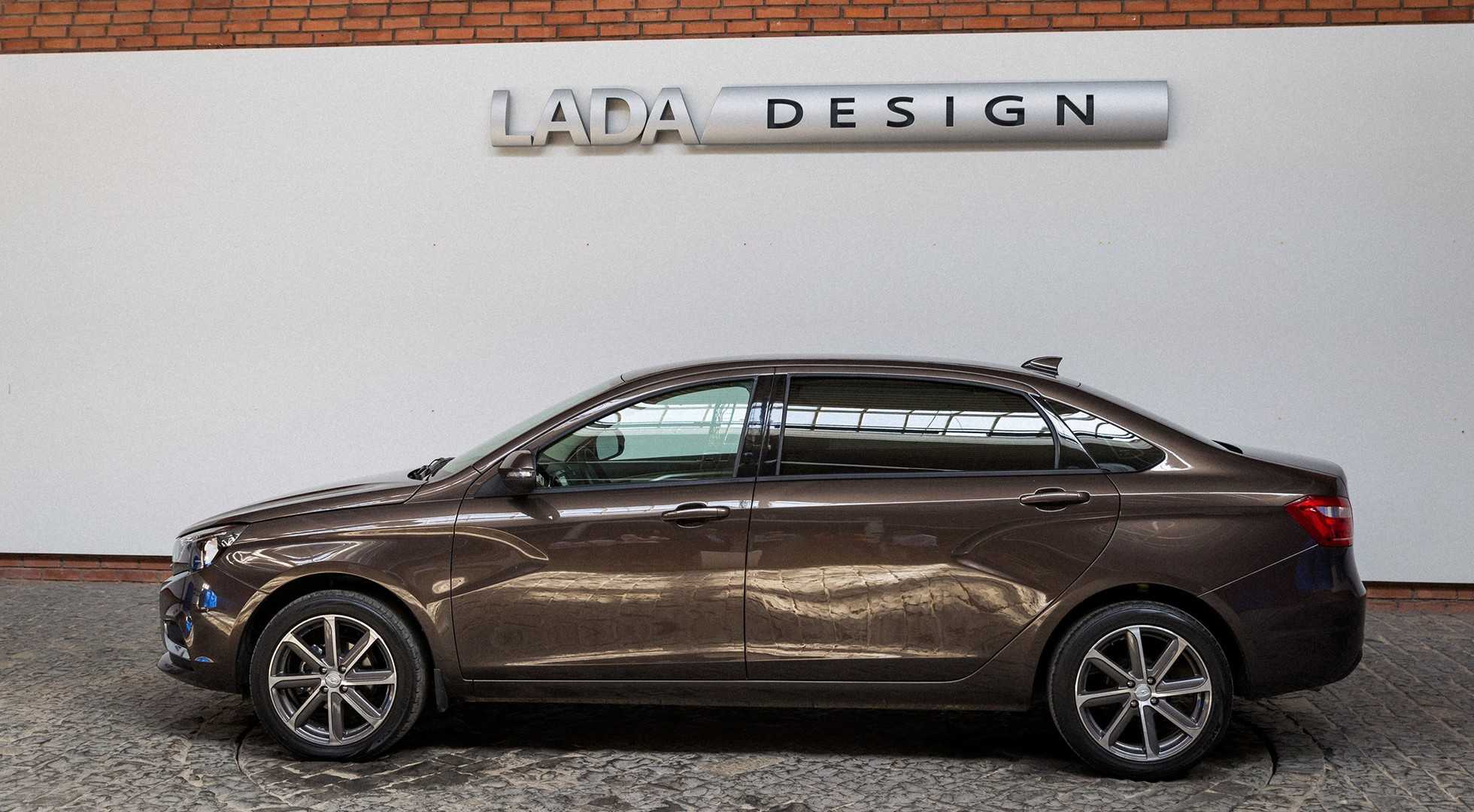 Лада веста signature и ларгус vip — новинки автоваза — журнал за рулем