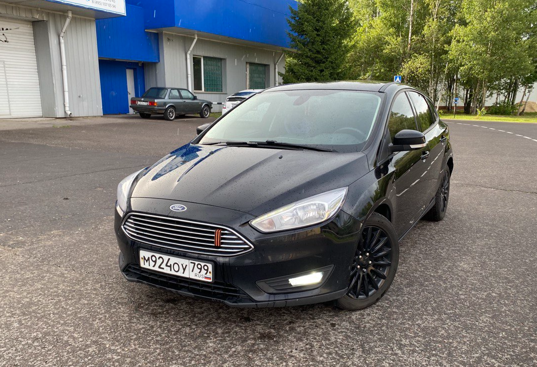 Обзор первого и второго поколеняи ford focus