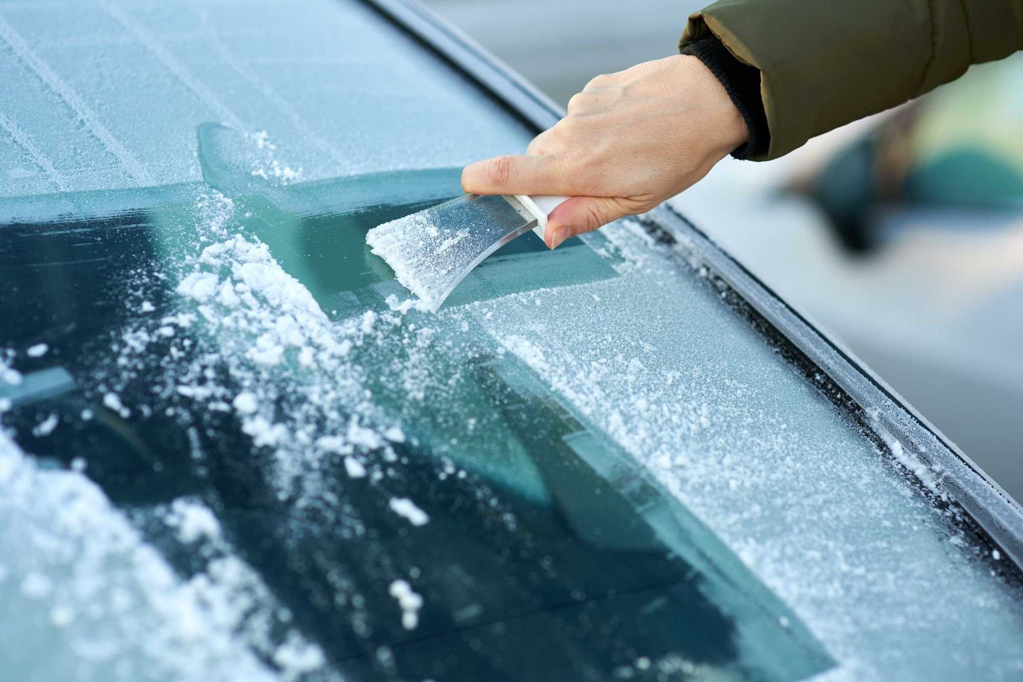 Как быстро убрать лед со стекол автомобиля - wikihow