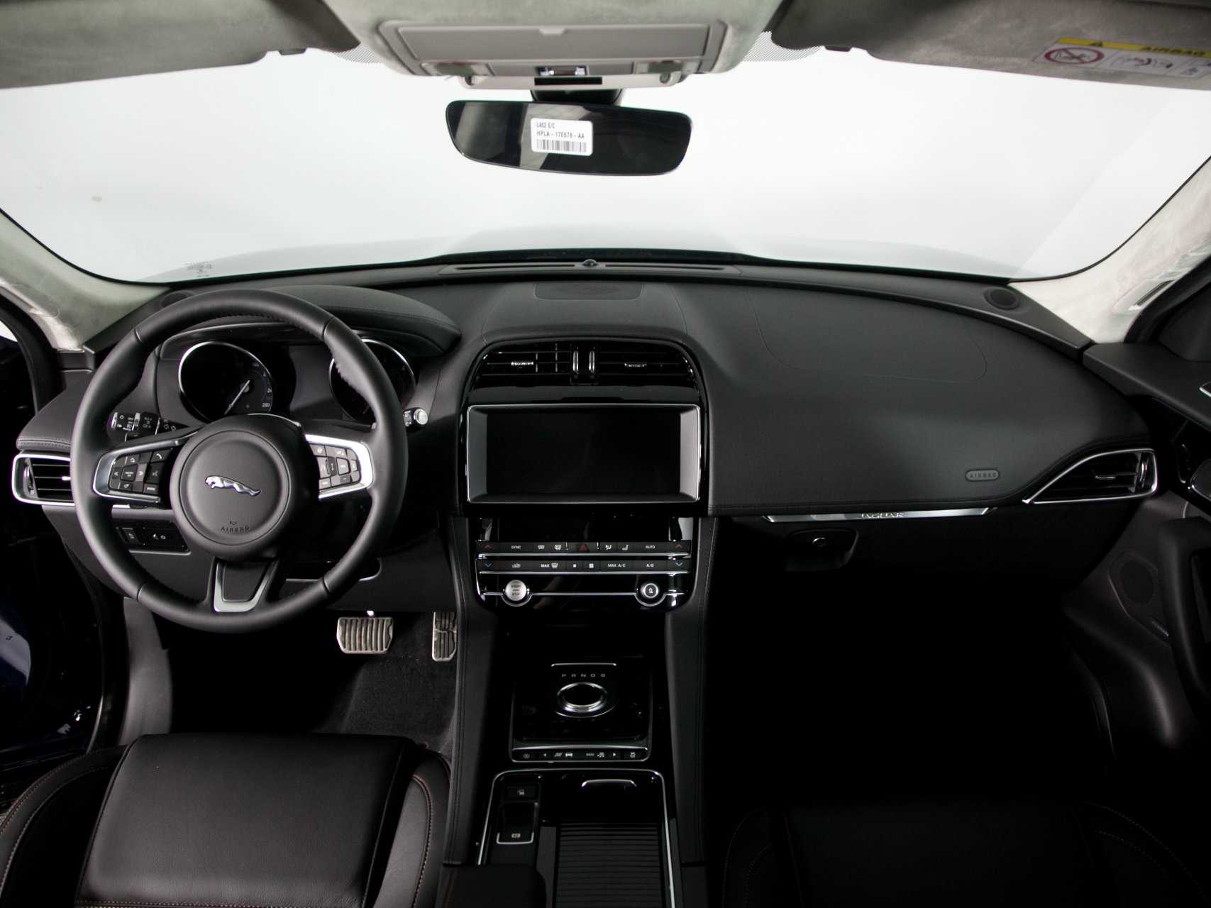 Jaguar f-type 2020: спортивный авто с мощным мотором (цена и характеристики)