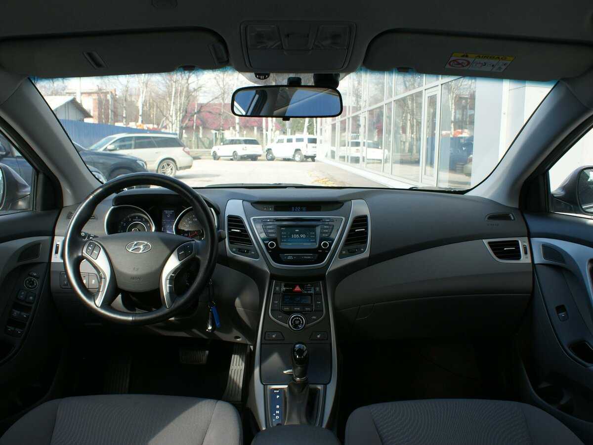 Обзор hyundai elantra 5 поколения (2010-2016)