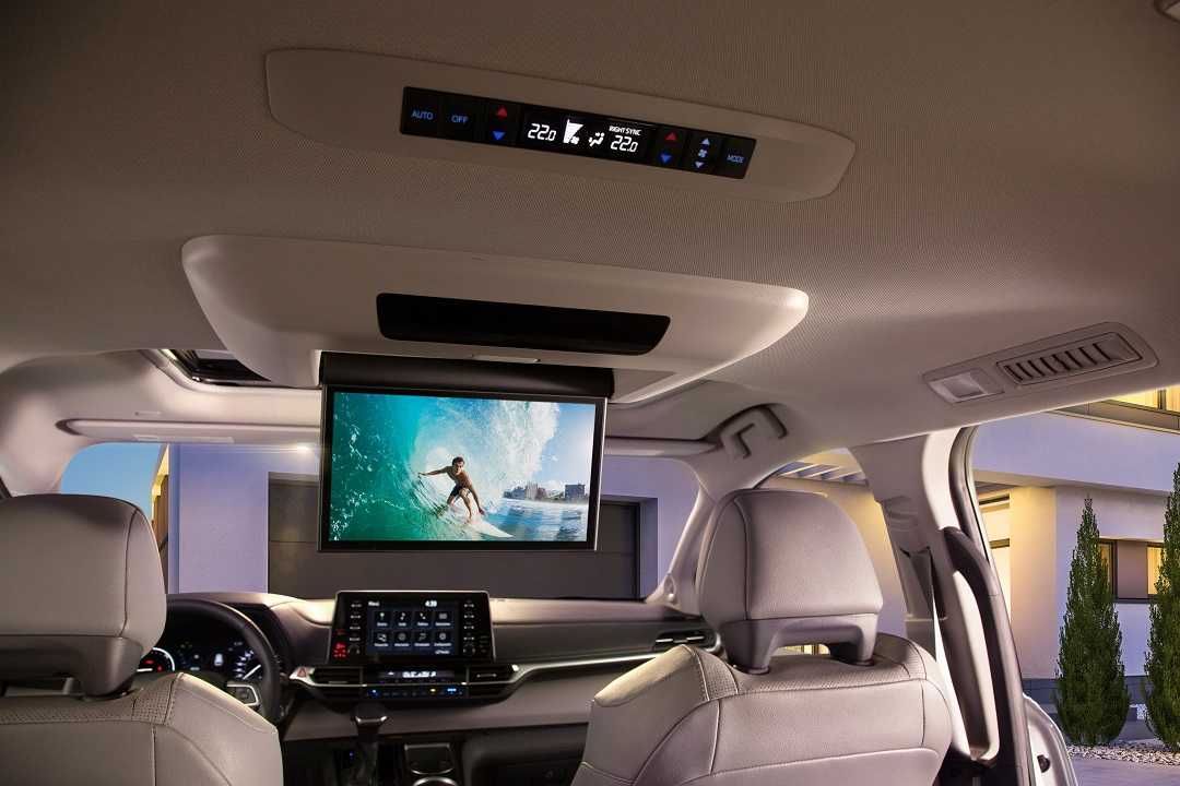 Toyota sienna