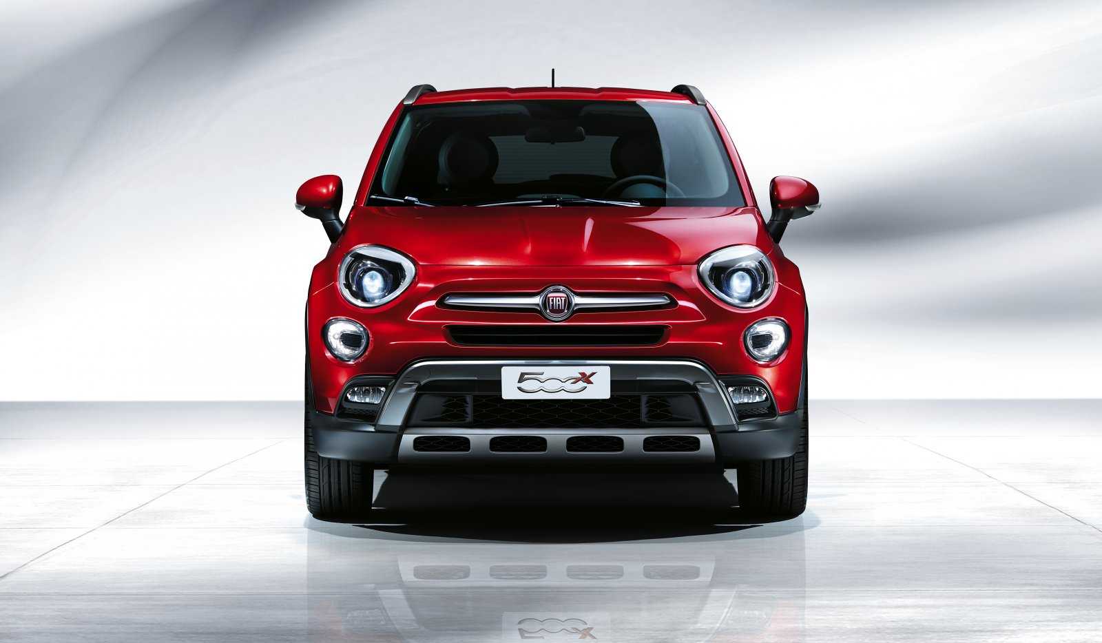 Fiat 500 hybrid 2022: ситикар с экономичным бензомоторно-электрическим приводом