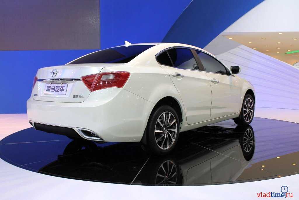 Китайский среднеразмерный седан haima м3 2014