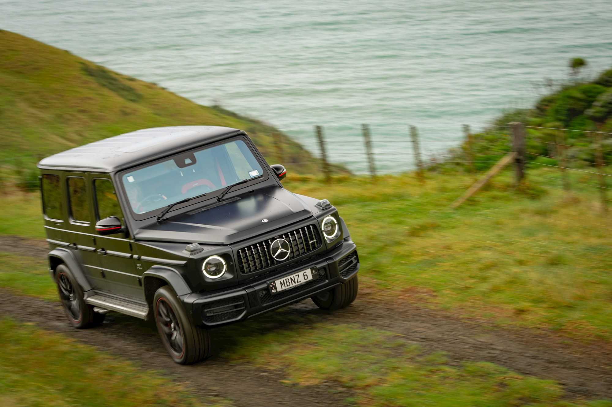 Mercedes-benz gelandewagen g-class 2018 – дебют мегапопулярного внедорожника
