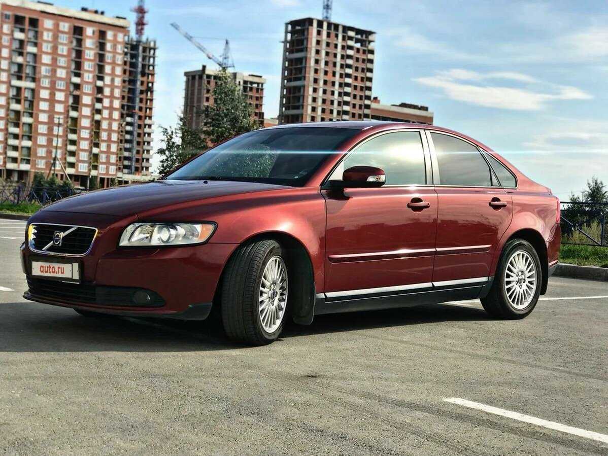 Обзор автомобиля volvo v40: характеристики, фото и видео