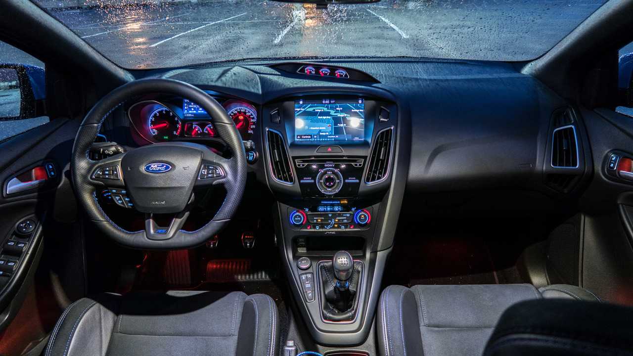 Третье поколение ford focus: спецификация и основные параметры