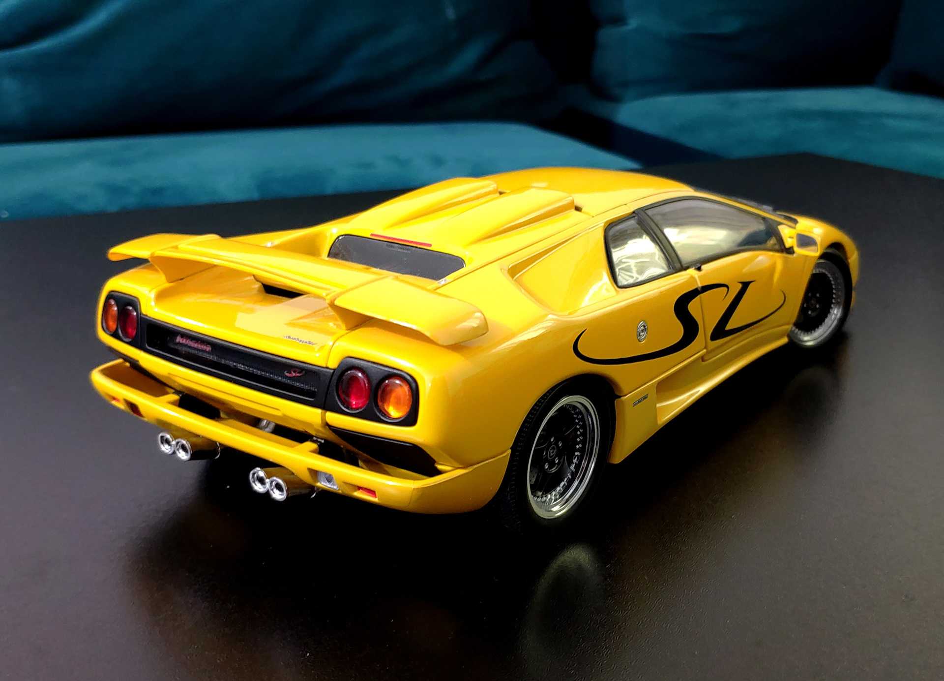 Lamborghini diablo: самый злобный суперкар 90-х | bibimot | дзен