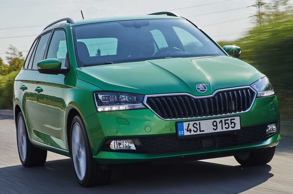 Обзор компакт-вэна Skoda Roomster и фото Характеристики Шкода Румстер и стоимость
