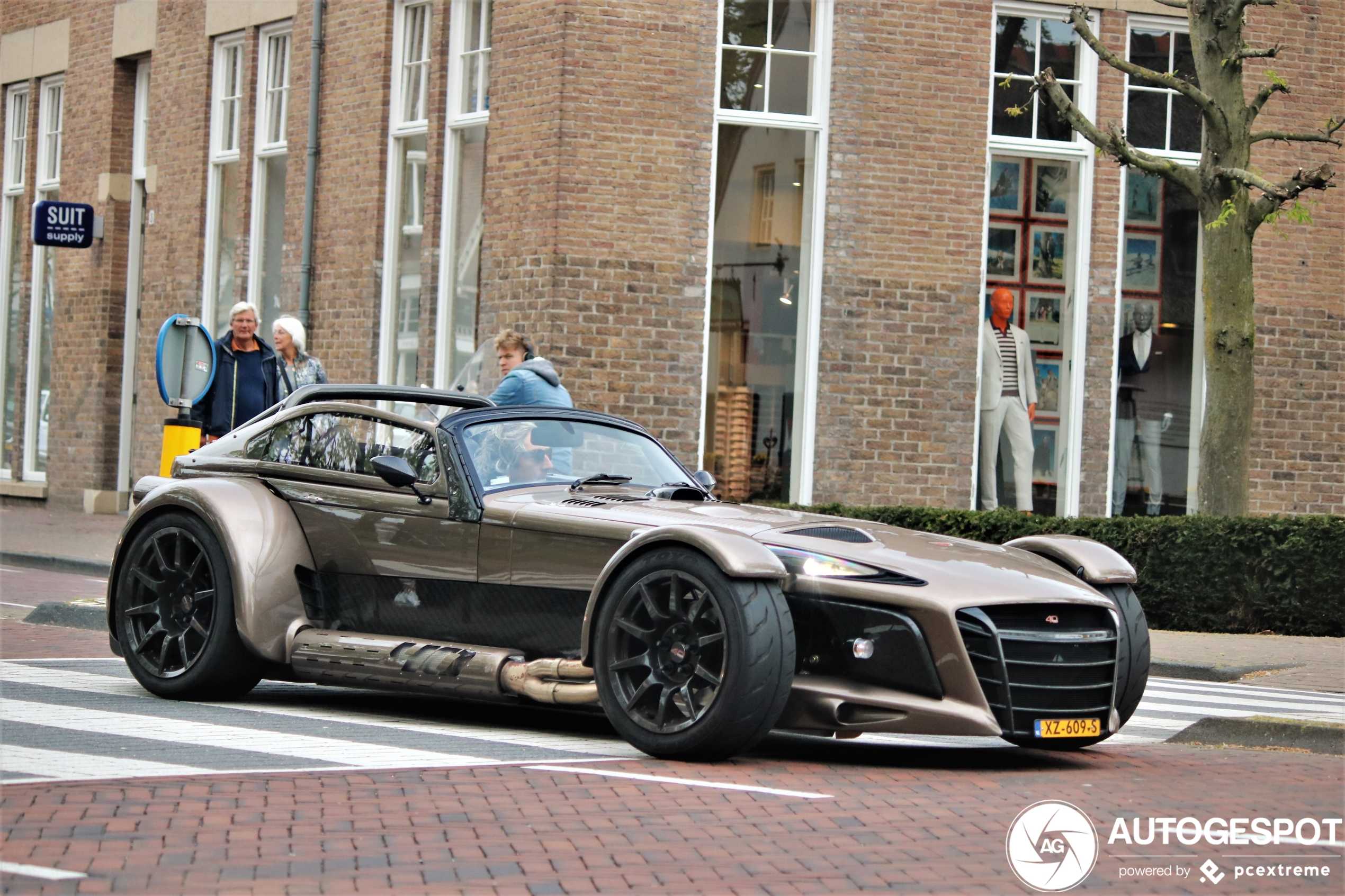 Donkervoort представил эксклюзивный спорткар d8 gto individual