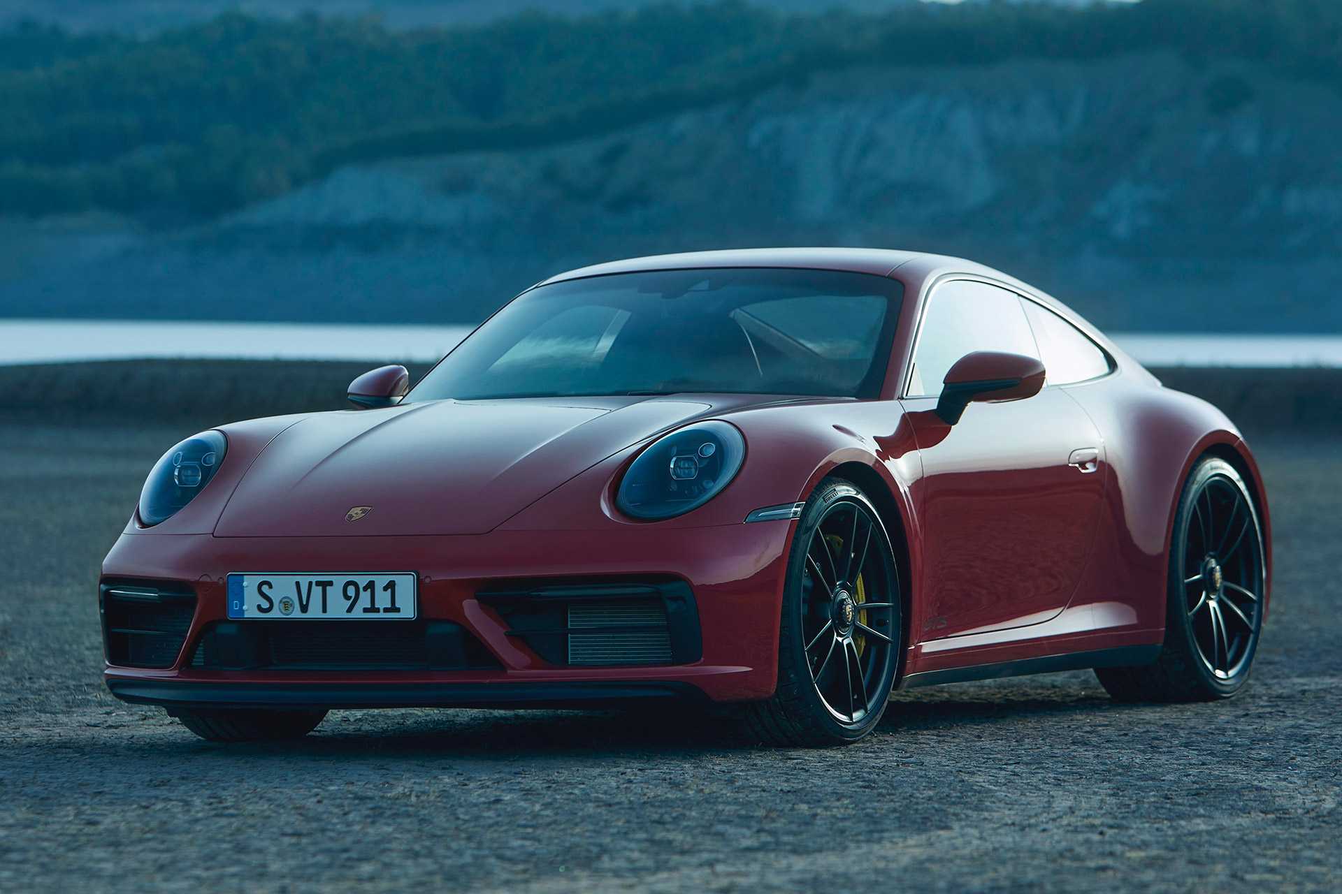 Обзор спортивного автомобиля Porsche 911 Targa 4 GTS и фото Технические характеристики Порше 911 Тарга 4 ГТС и цена в России