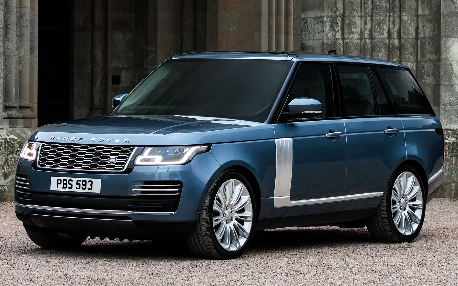 Range rover 2022 года нового поколения: известны моторы и цены