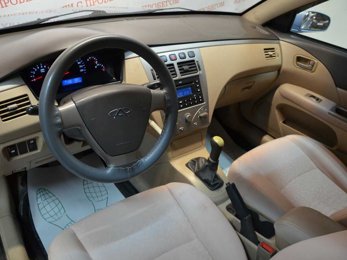 Какой двигатель стоит на chery fora?