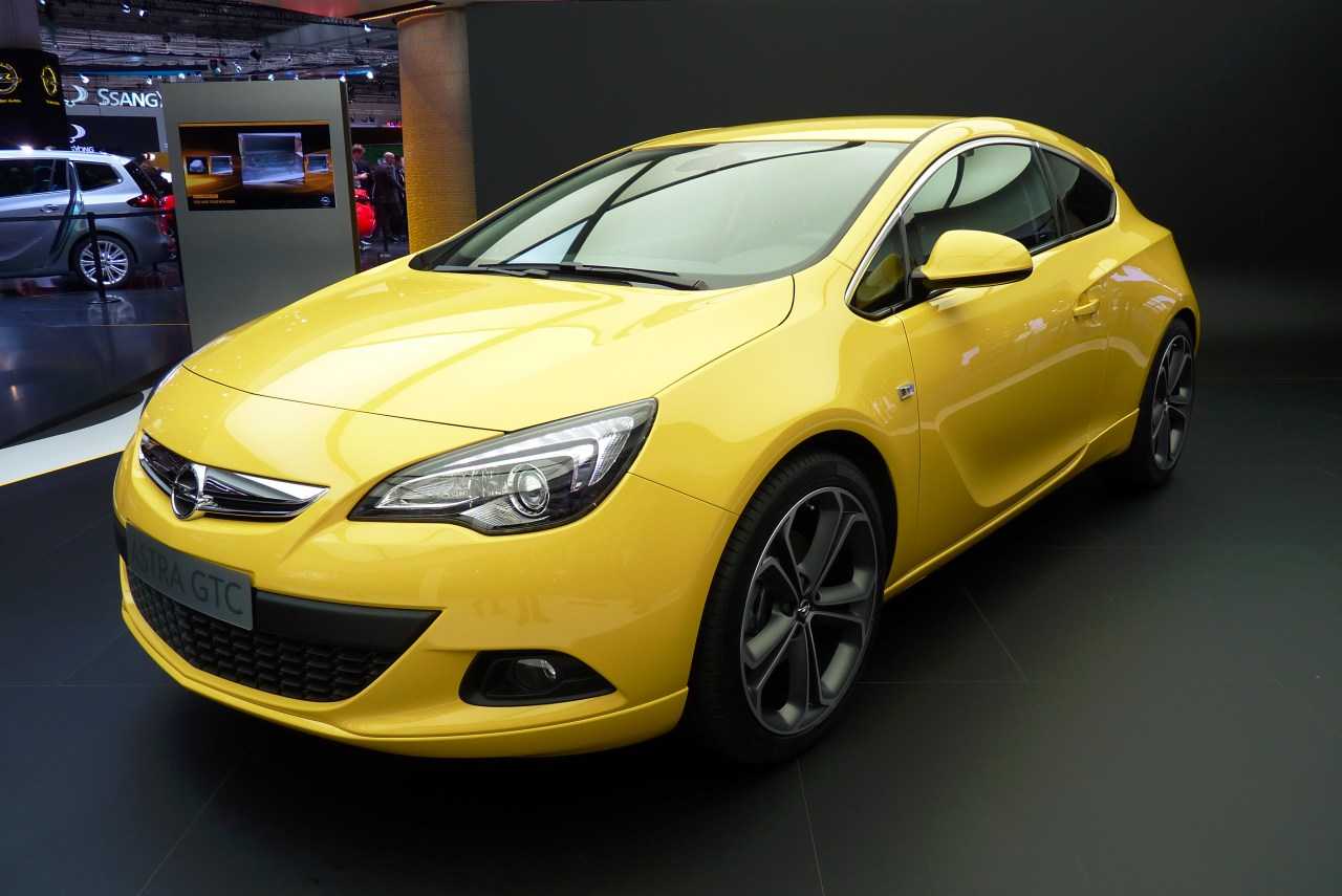 Opel astra opc: поколения, кузова по годам, история модели и года выпуска, рестайлинг, характеристики, габариты, фото - carsweek