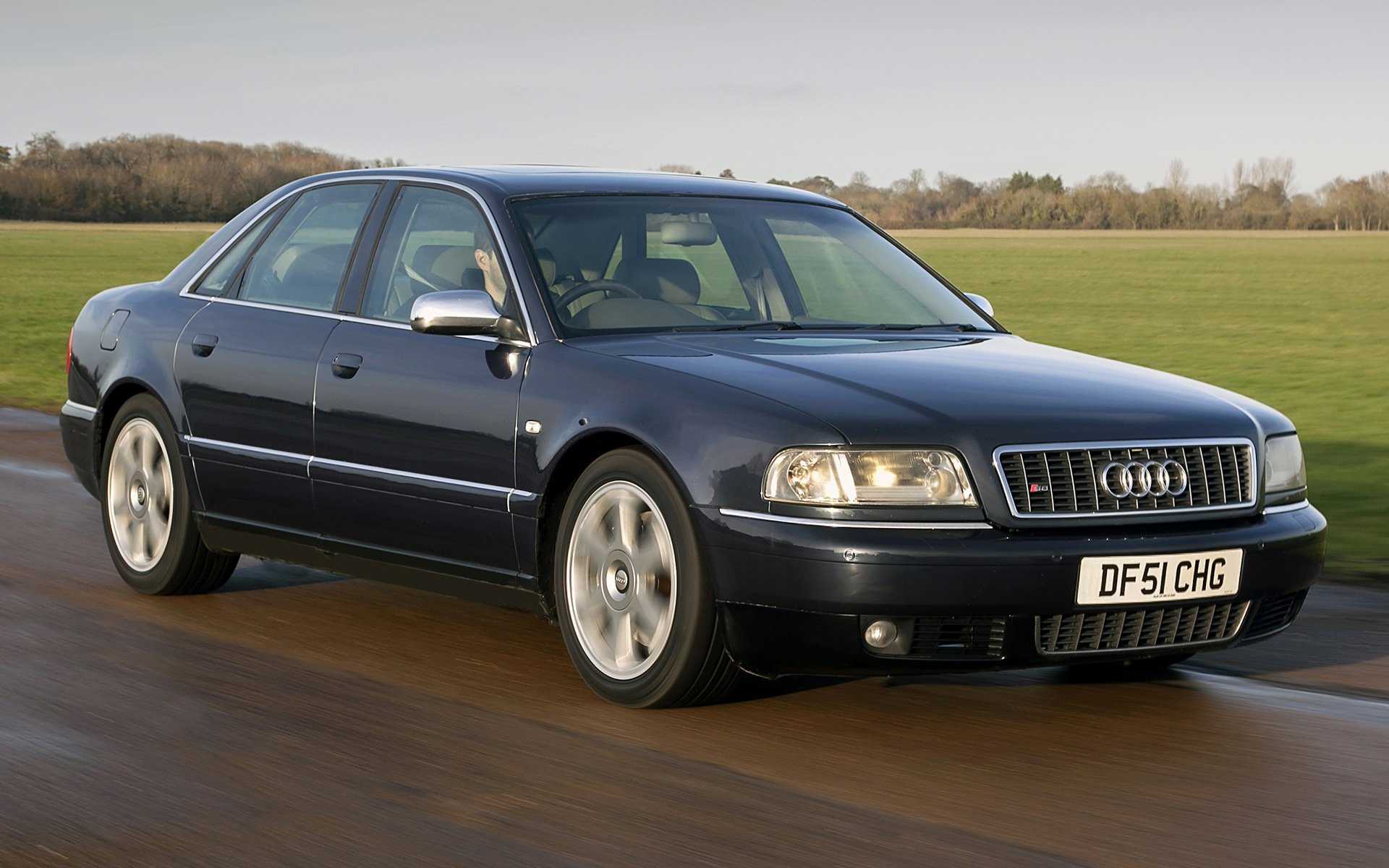 Технические характеристики моделей audi a8. 
			весь модельный ряд , обзор и описание автомобилей ауди а8.