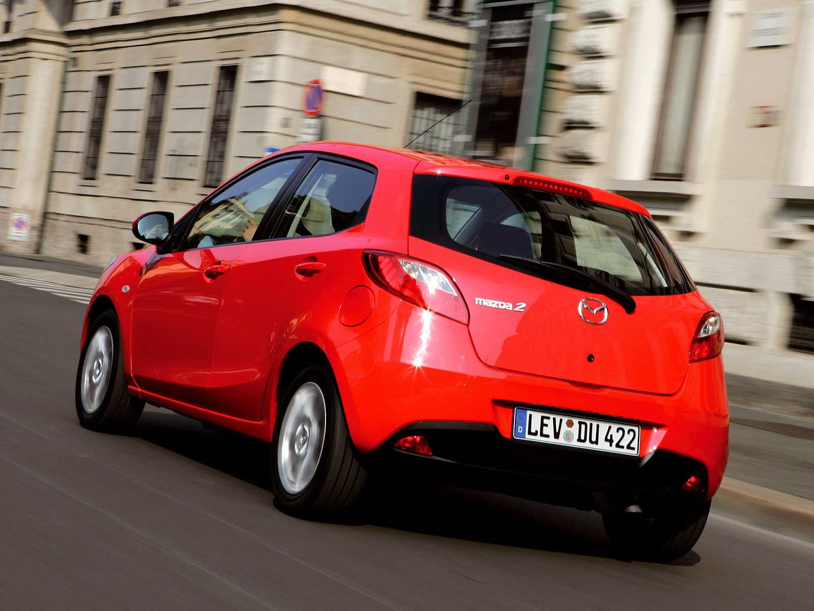 Mazda 2 de (2007-2014) – акт второй