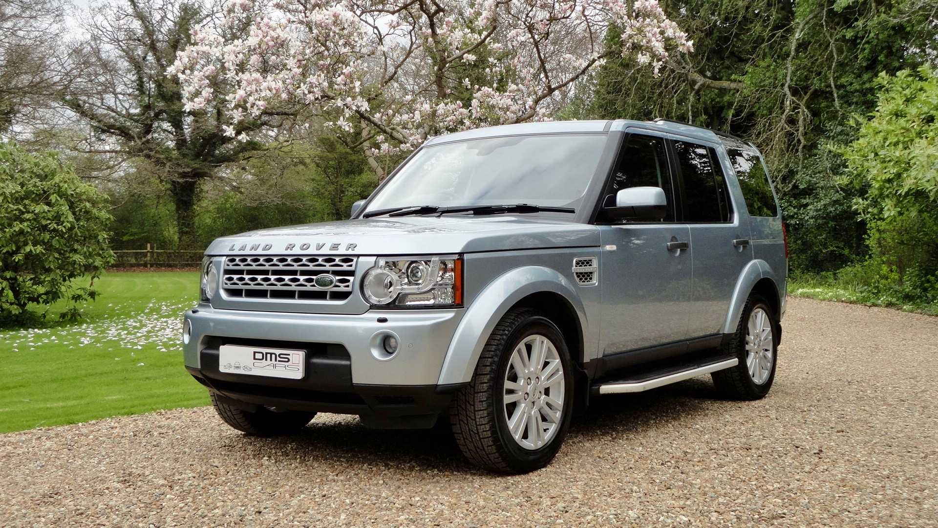 Британский внедорожник land rover discovery 2014