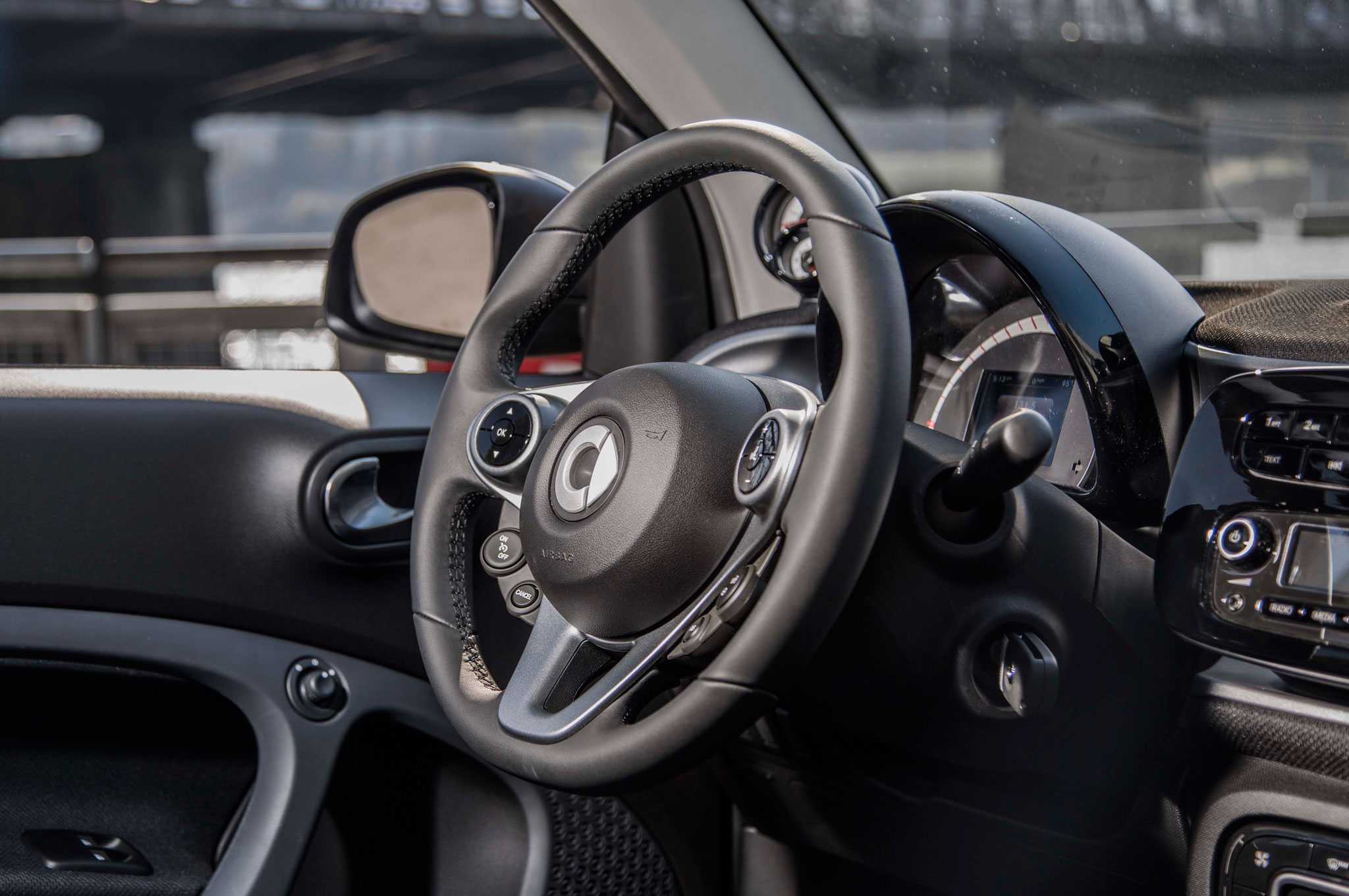 Smart fortwo: поколения, кузова по годам, история модели и года выпуска, рестайлинг, характеристики, габариты, фото - carsweek