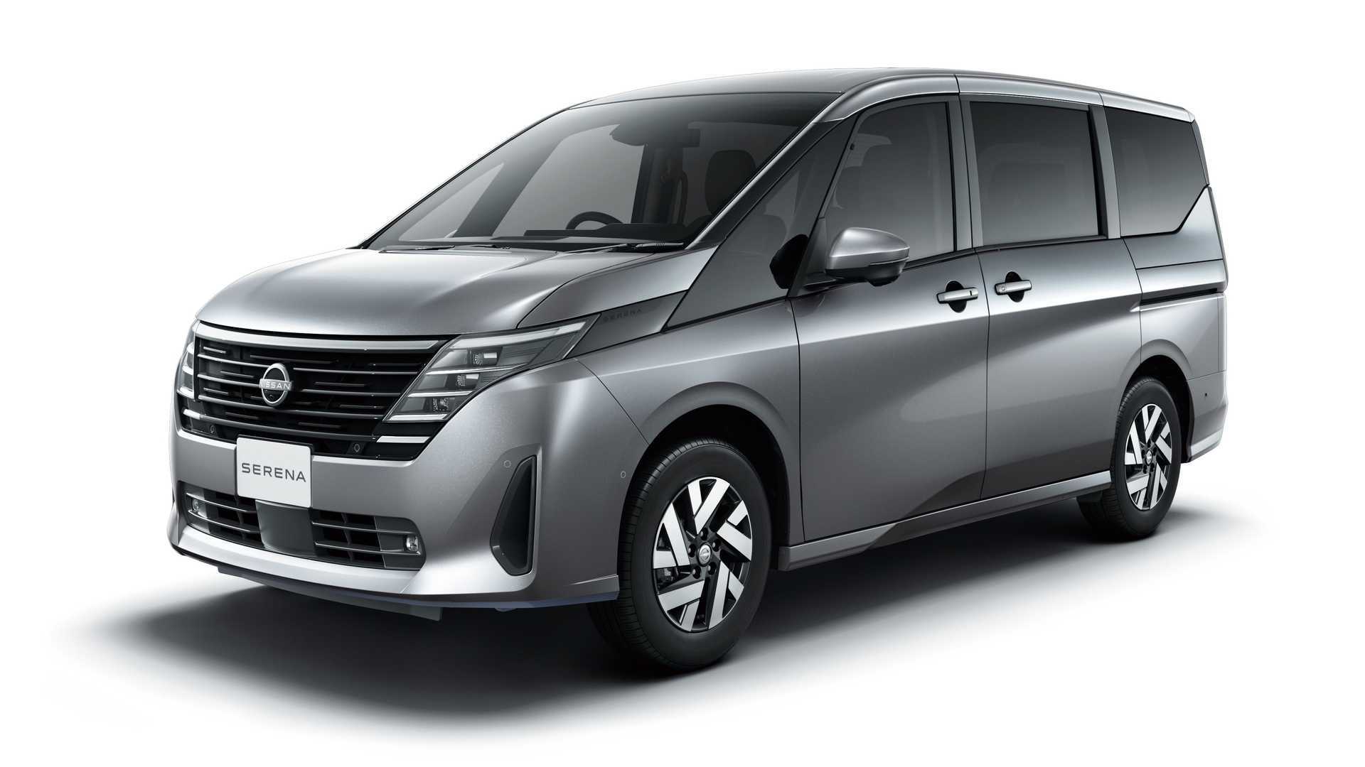 Отзыв о nissan serena 2.0 (150 л.с.) 4wd cvt 2016 г.в.