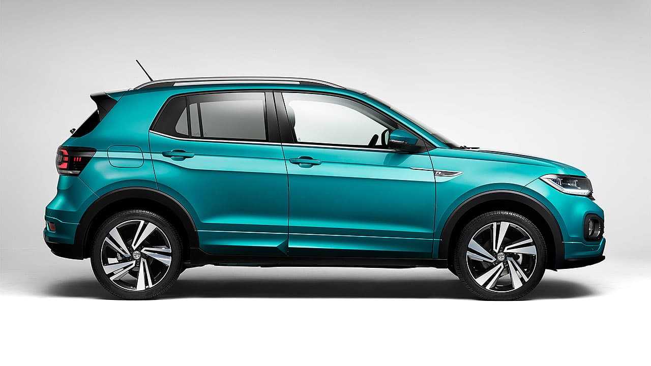 Volkswagen t-cross – маленький кроссовер с большими амбициями