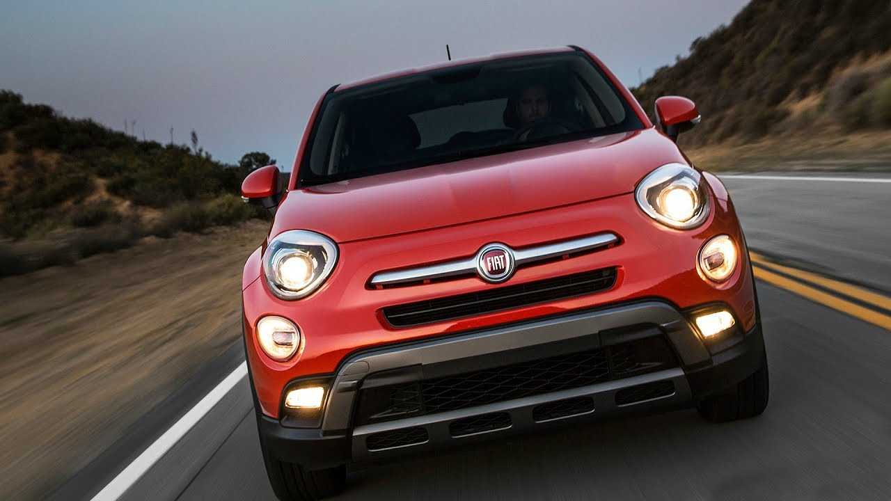 Обзор субкомпактного кроссовера Fiat 500X с фотографиями Технические характеристики Фиат 500Х и цена в России